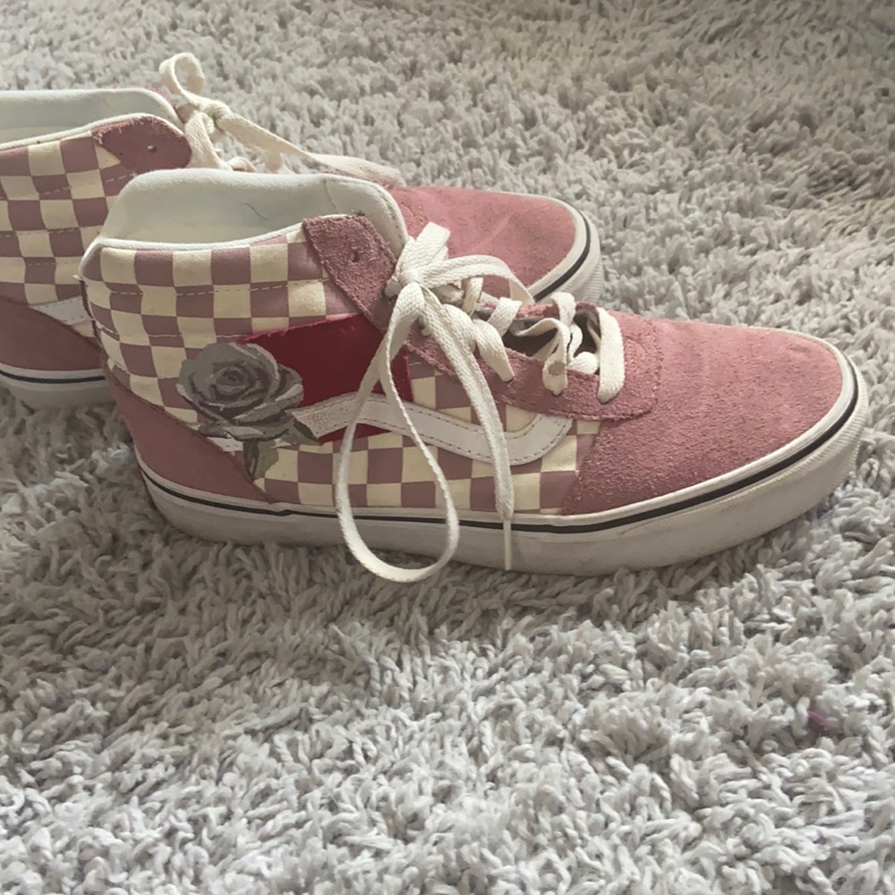 Pink high top checkered vans